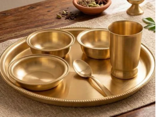 An everyday table set with NIVVAAS pieces